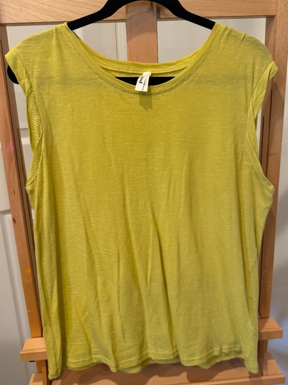 Like New Worn Once! pact brand sleeveless cotton tee chartreuse color M